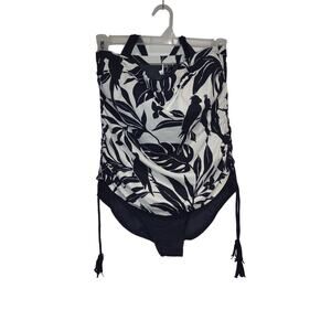 Island Escapes Women's Swimsuit Size 14